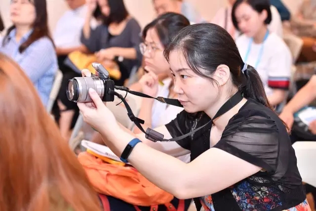 上海的都会更新，，，，，，，，地标性修建